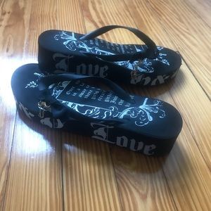 Juicy Couture Flip Flops